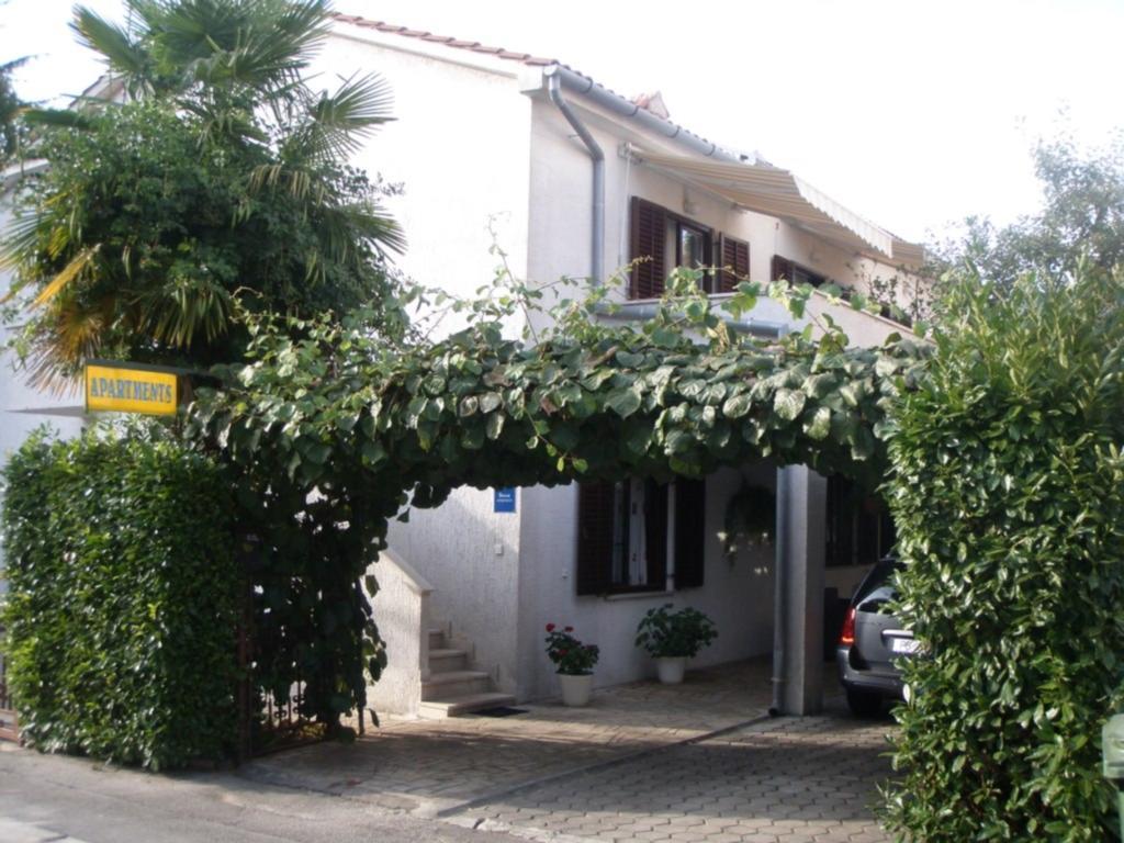 Apartments Barbara بوريتش المظهر الخارجي الصورة